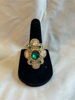 Emerald Green Statement Cocktail Ring - Women Jewelry
